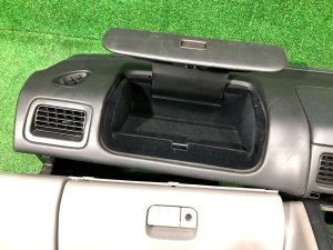 Salpicadero свап SUBARU FORESTER OEM 66120FC521OE, 66040FC000OE, 66062FC520OE SF5 1998 silver 792