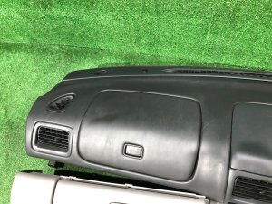 Salpicadero свап SUBARU FORESTER OEM 66120FC521OE, 66040FC000OE, 66062FC520OE SF5 1998 silver 792