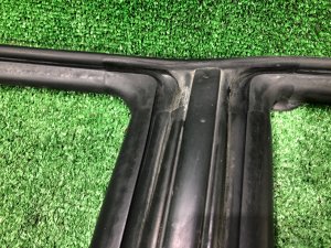 Borracha da porta esquerda SUBARU FORESTER OEM 62710FC010 SF5 1998 silver 792