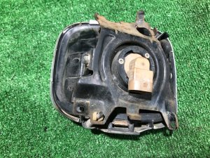 Farol de nevoeiro direito SUBARU FORESTER OEM 84501FC000 SF5 1998
