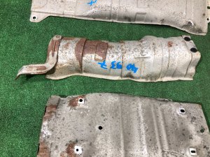 Тепловые экраны глушителя SUBARU FORESTER OEM 59020FC000, 59024FC010 SF5 1998 EJ202 MT