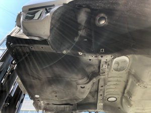 Задняя часть REAR CUT SUBARU FORESTER OEM 51402FC042, 51402FC052 1999