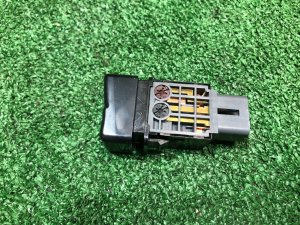 Кнопка птф SUBARU FORESTER OEM 83001FA051 SF9, SF5 1998 EJ254 AT