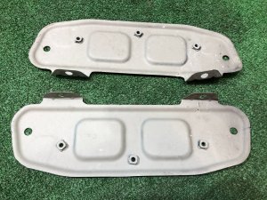 Soporte del parachoques trasero SUBARU FORESTER OEM 91081FC000 SF9, SF5 1998 White 51E