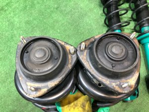 Стойки SUBARU FORESTER OEM 20360FC230, 20360FC220, 20310FC030, 20310FC020 SF9, SF5 1998 EJ254 AT