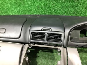 Торпедо SUBARU FORESTER OEM 66040FC000OE SF9, SF5 1998 White 51E