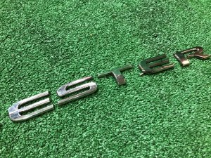 Эмблема SUBARU FORESTER OEM 93080FC020 SF9, SF5 1998 White 51E