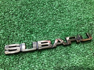Эмблема Subaru SUBARU FORESTER OEM 93080FC000 SF9, SF5 1998 White 51E