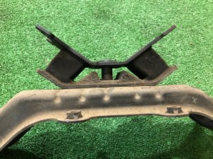 Балка акпп SUBARU LEGACY OEM 41022AG100, 41011AG020 BP5 2004 EJ20X AT