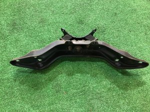 Балка акпп 41022AG100, 41011AG020 SUBARU LEGACY