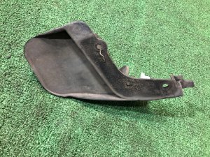 Брызговик порога левый SUBARU LEGACY OEM 96054AG010 BP5 2004