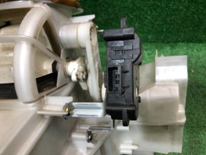 โบลเวอร์แอร์ SUBARU LEGACY OEM 72210AG001 BP5 2004 EJ20X AT