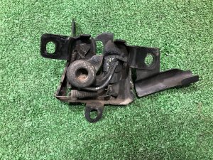 引擎盖锁 SUBARU LEGACY OEM 57310AG000 BP5 2004 BLACK 32J