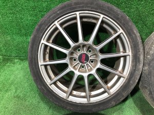 车轮 Toyo 215/45 R17 STI R17 Enkei 7,5 55 M.A.T. SUBARU LEGACY OEM 28121AG020 BP5 2004