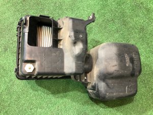 エアクリーナーボックス SUBARU LEGACY OEM 46052AG010, 46052AG050 BP5 2004 EJ20X AT