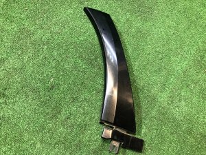 Накладка на крыло правая SUBARU LEGACY OEM 91021AG000VW, 91021AG002VW BP5 2004
