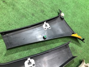 立柱饰板 SUBARU LEGACY OEM 94010AG030OR BP5 2004 BLACK 32J