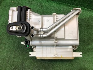 Печка SUBARU LEGACY OEM 72110AG000 BP5 2004 EJ20X AT