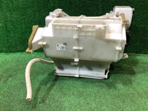 Печка SUBARU LEGACY OEM 72110AG000 BP5 2004 EJ20X AT
