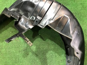 左リアインナーフェンダー SUBARU LEGACY OEM 59122AG010 BP5 2004 BLACK 32J