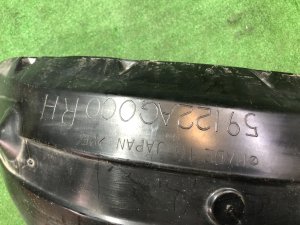 Guarda-pó traseiro direito SUBARU LEGACY OEM 59122AG000 BP5 2004 BLACK 32J