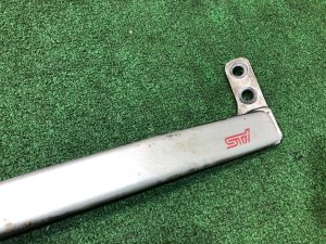 顶巴（塔顶拉杆） sti нижняя SUBARU LEGACY OEM 12345678 BP5 2004 EJ20X AT