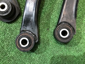 ปีกนกหลัง STI SUBARU LEGACY OEM 20250AG030, 20250AG040, 20250AE010, 20250AG000 BP5 2004 EJ20X AT