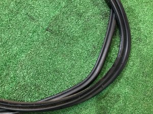 Уплотнитель багажника SUBARU LEGACY OEM 63516AG000 BP5 2004 BLACK 32J