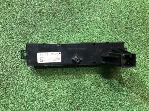 Часы бортовой компьютер SUBARU LEGACY OEM 85201AG010 BP5 2004 EJ20X AT