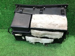 手套箱 SUBARU LEGACY OEM 66120AG000JC BP5 2004 BLACK 32J