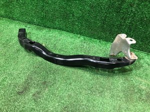 Крепление фары правое SUBARU LEGACY OEM 57707AG060 BP5 2004 BLACK 32J