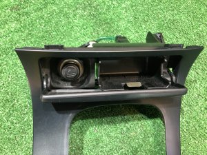 Пластик вокруг селектора SUBARU LEGACY OEM 92121AG060 BP5 2004