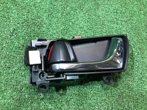 Ручка двери передняя левая 61051AG010JC SUBARU LEGACY