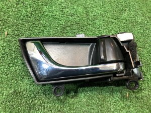 Ручка двери передняя правая SUBARU LEGACY OEM 61051AG000JC BP5 2004 BLACK 32J
