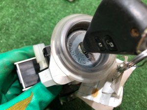 Замок зажигания комплект SUBARU LEGACY OEM 57491AG131 BP5 2004 BLACK 32J
