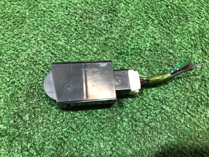 Кнопка корректора фар с фишкой SUBARU LEGACY OEM 83002AG000 BP5 2004 EJ20X AT