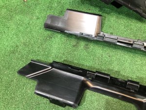 Крепления ковра SUBARU LEGACY OEM 95011AG300JC, 129SIL005, 129SIL006 BP5 2004 BLACK 32J