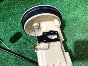 Sensor do nível de combustível SUBARU LEGACY OEM 42081YC001 BR9 BRG BRM 2011 EJ255