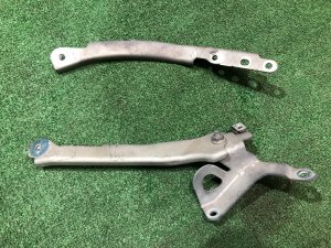 Intercooler bracket SUBARU LEGACY OEM 21885AA370, 21885AA360 BR9 BRG BRM 2011