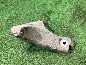 Automatic transmission mounts SUBARU LEGACY OEM 30450AA021, 30450AA031 BR9 BRG BRM 2011