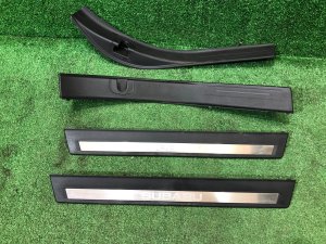 Embellecedores de faldón SUBARU LEGACY OEM 94060AJ071, 94061AJ020, 94061AJ030 BR9 BRG BRM 2011 White Pearl 37J