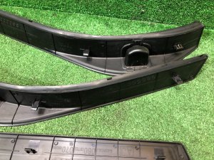 Embellecedores de faldón SUBARU LEGACY OEM 94060AJ071, 94061AJ020, 94061AJ030 BR9 BRG BRM 2011 White Pearl 37J