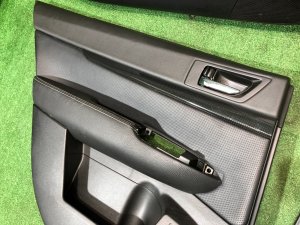 Обшивка дверей комплект SUBARU LEGACY OEM 94212AJ080VH, 94212AJ090VH, 94222AJ080VH, 94222AJ090VH BR9 BRG BRM 2011 White Pearl 37J
