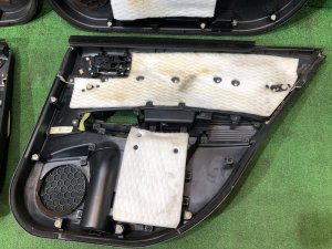 Обшивка дверей комплект SUBARU LEGACY OEM 94212AJ080VH, 94212AJ090VH, 94222AJ080VH, 94222AJ090VH BR9 BRG BRM 2011 White Pearl 37J
