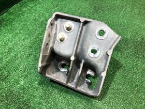 发动机支座 SUBARU LEGACY OEM 41022AJ111, 41022AJ030 BR9 BRG BRM 2011 EJ255