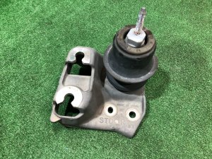 发动机支座 SUBARU LEGACY OEM 41022AJ111, 41022AJ030 BR9 BRG BRM 2011 EJ255