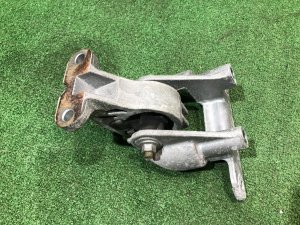 发动机支座 SUBARU LEGACY OEM 41022AJ111, 41022AJ030 BR9 BRG BRM 2011 EJ255