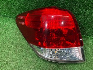 Farolim traseiro esquerdo SUBARU LEGACY OEM 84912AJ100 BR9 BRG BRM 2011