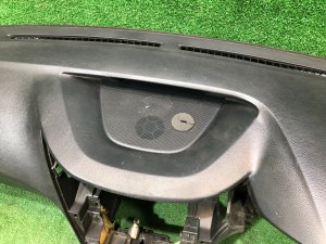 Торпедо SUBARU LEGACY OEM 66050AJ000 BR9 BRG BRM 2011 White Pearl 37J