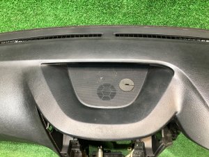 Торпедо SUBARU LEGACY OEM 66050AJ000 BR9 BRG BRM 2011 White Pearl 37J